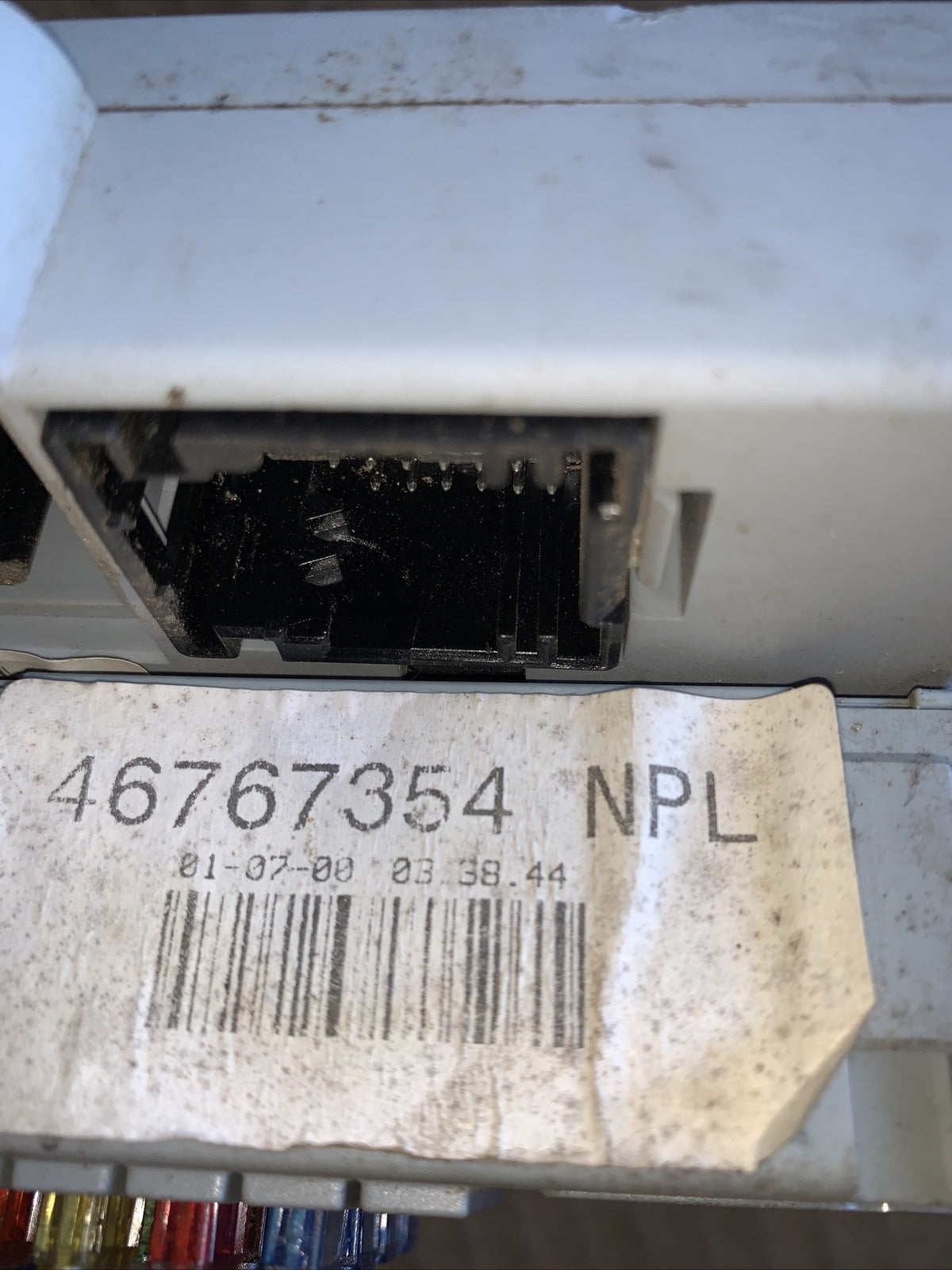 46767354 46520419 CENTRALINA PORTAFUSIBILI SCATOLA FUSIBILI FIAT PUNTO 1.2B 2003